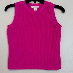 Pink Ribbed Size M Sleeveless Top. Stretches For A Beautiful Fit!